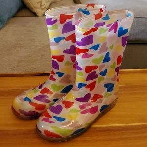Great Condition & Super Cute! Wootie Multi-Color Heart Rainboots in Girls Size 2